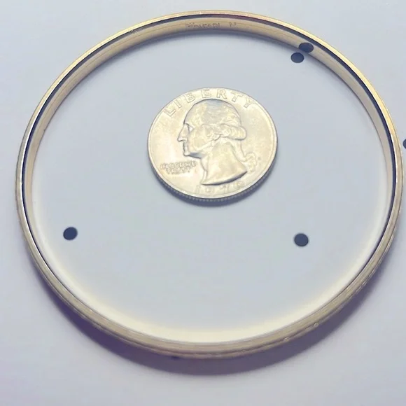 Vintage 50’s Crown Gold-Tone Trifari Bangle - Picture 3 of 4